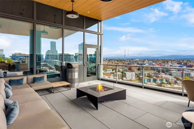 Rooftop Deck