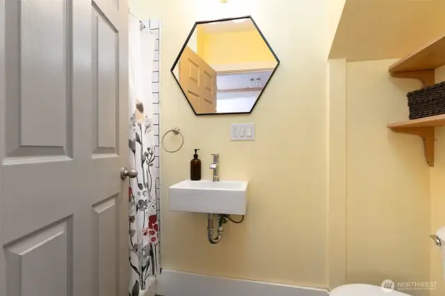 Remodeled Bath w/ Tiled Shower