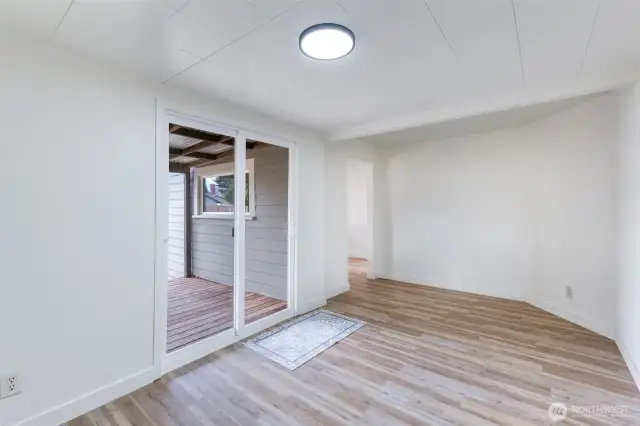 Bonus room leading to covered deck/backyard