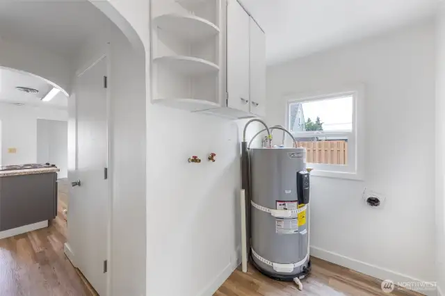Laundry area /mudroom
