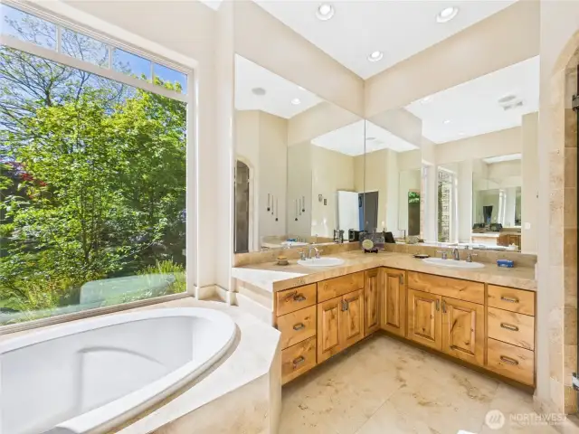 MASTER BATH