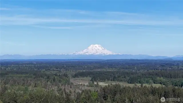 MAJESTIC MT RAINIER...!!!