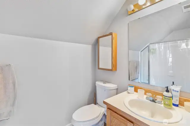 Primary 3/4 bath