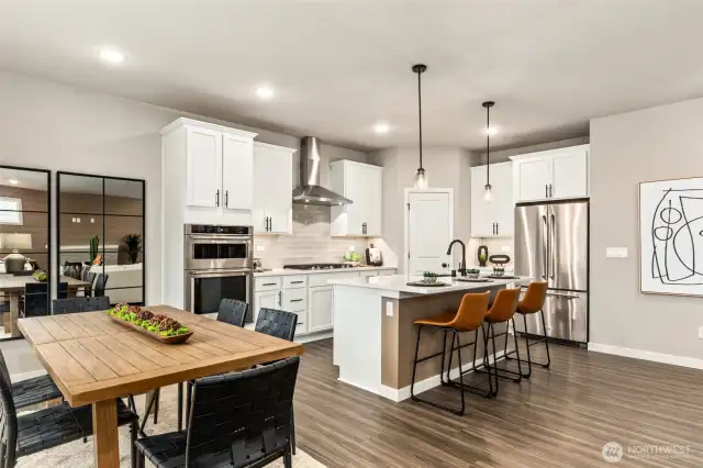 Disclaimer Secondary photos of same floor plan on different lot in different community: Photos are from another Noah, finishes, upgrades, and features may vary.