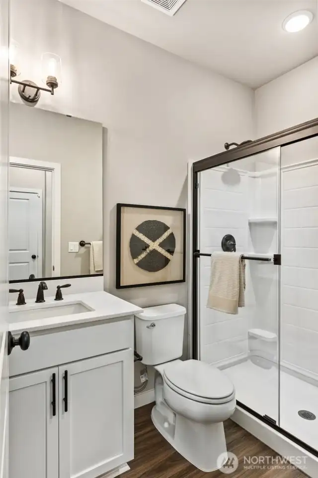 Disclaimer Secondary photos of same floor plan on different lot in different community: Photos are from another Noah, finishes, upgrades, and features may vary.