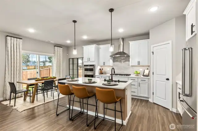 Disclaimer Secondary photos of same floor plan on different lot in different community: Photos are from another Noah, finishes, upgrades, and features may vary.