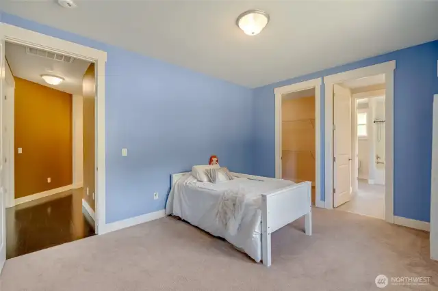 All bedrooms have walk in closets