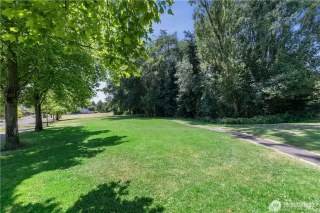 Licton Springs Park