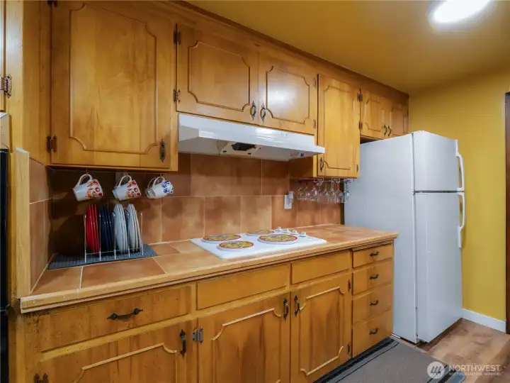 Kitchen Cooktop and Additional Refrigerator