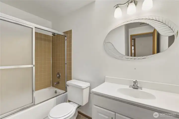Main Bathroom
