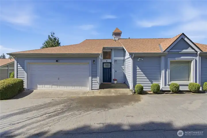 2 car garage, less than 5 year old roof, AC, new hot water tank, new washer and dryer....its already covered!