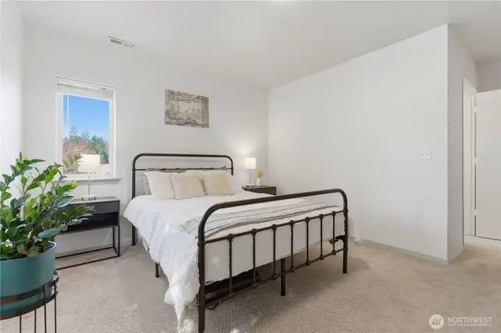 Carpets are in great condition throughout the downstairs.