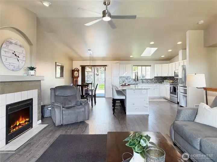 Open concept perfect for entertaining