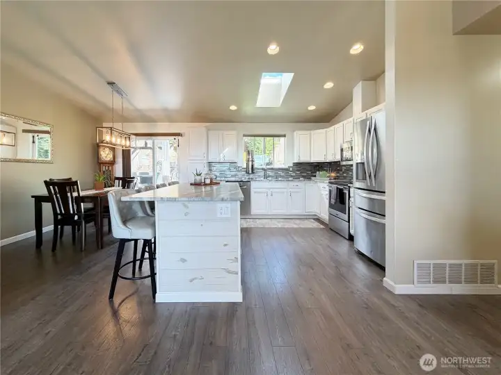 Stunning upgraded kitchen