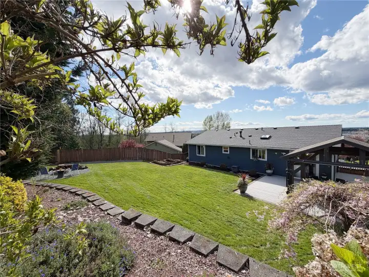 Space for gardens/entertaining/play areas