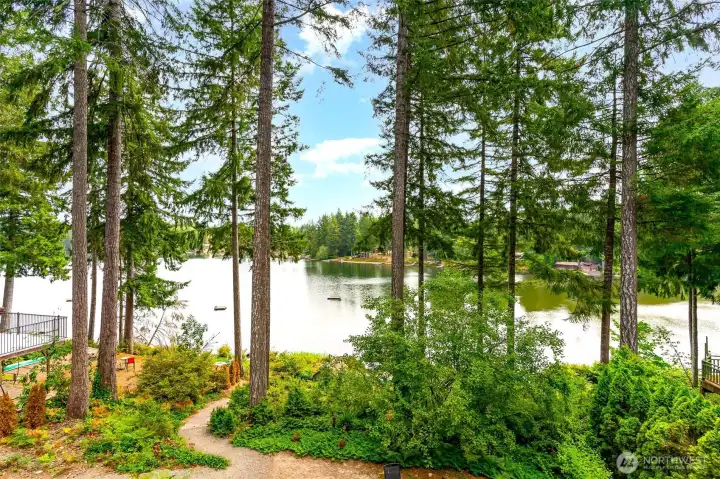 A  beautiful view from every window everyday!