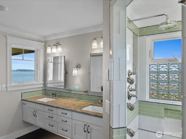 Large primary shower