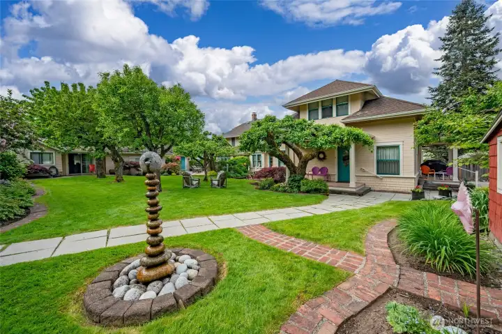 Think of the enjoyment to be had in this yard!