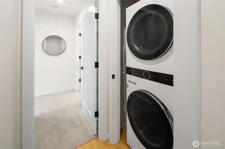 Washer & dryer right outside your bedroom. Very convenient not having to go up and down multiple flights of stairs for access to your washer and dryer.