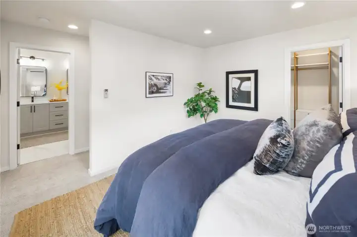 Shown on the left side of the photo is your en-suite bath.