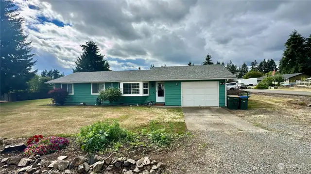 231 Maple Ave NW, Napavine Move in Ready