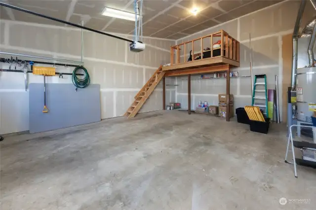 Great storage/loft space in garage.