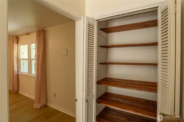 Closet and entry to third bedroom