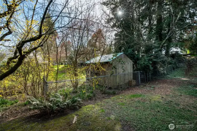 Alleyway that borders the North property lines