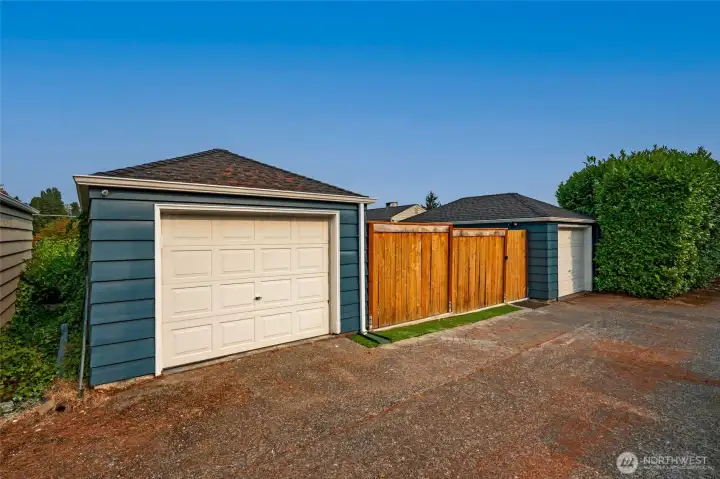 Garages access from the alley