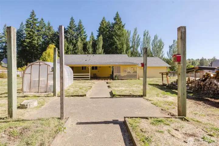 Rear Yard.