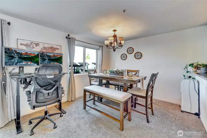 Versatile space for a work station