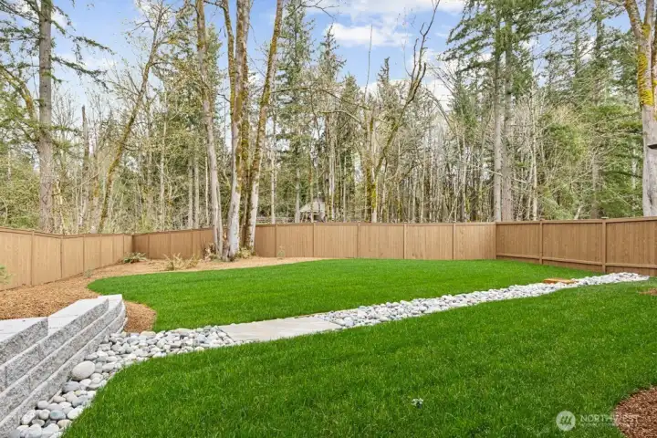 Tranquil, park-like back yard