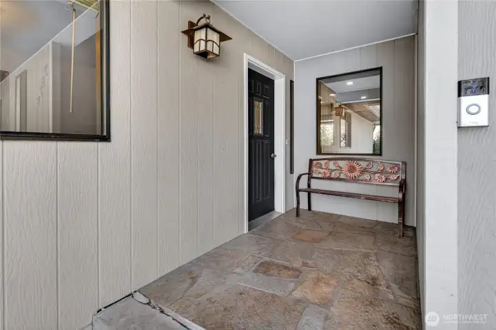 Covered entry way Covered entry way