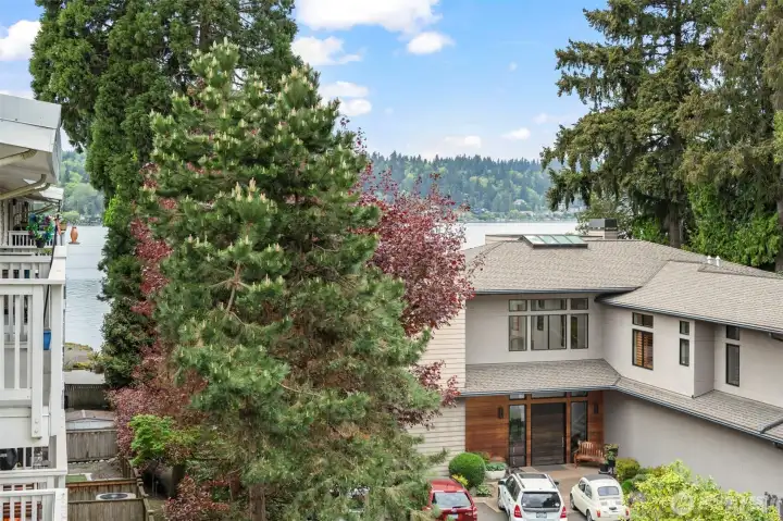 Peek-A-Boo Lake View From Your Private Balcony