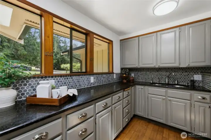 Chef’s delight! Enjoy an abundance of counter space, perfect for meal prep, baking, and entertaining.