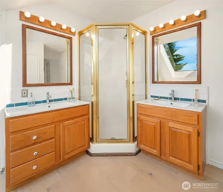 Primary bath
