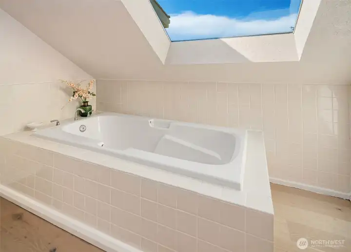 Primary bath