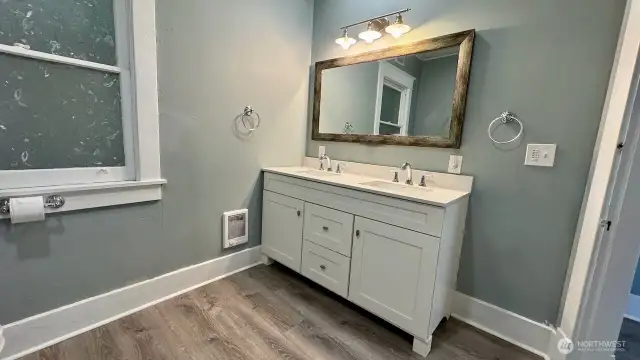 718 A Bathroom
