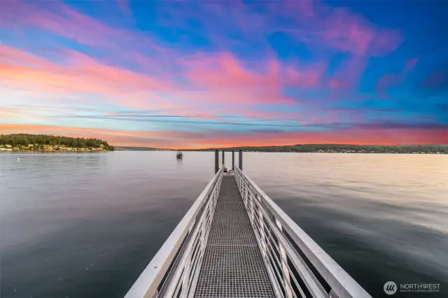 Shared dock, great for lau