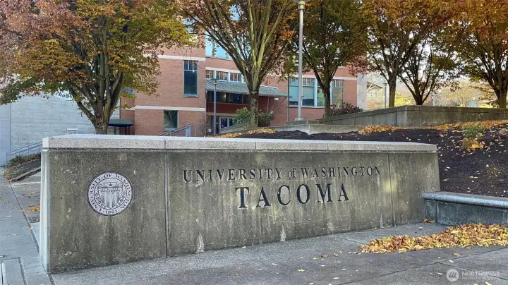 University of Washington Tacoma – Minutes from Tacoma’s academic and cultural core, including the University of Washington Tacoma campus.
