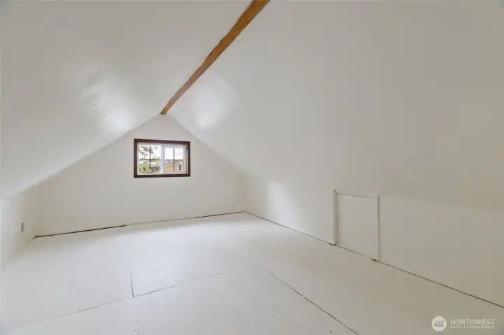 Additional finished space in the attic ...