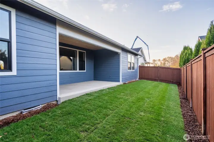 Pics are of a different 2014 plan. Features and colors may differ.