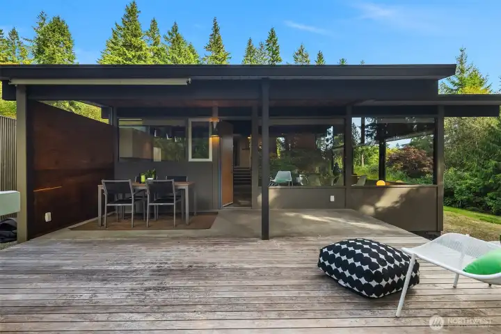 Let's head back inside...