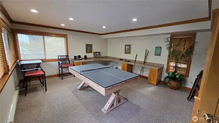Pool Room Pool Table, Activity/Game Room