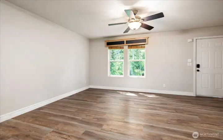 Living room with entrance