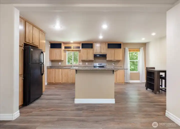 Kitchen with breakfast bar.