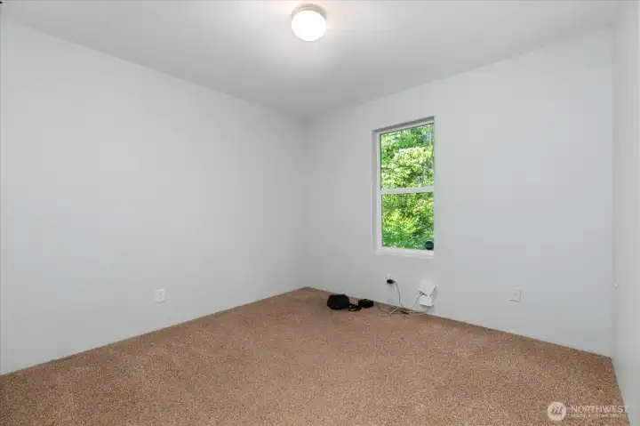 Offic/den with closet