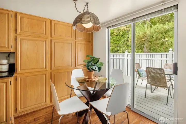 Breakfast area opens to spacious deck. Breakfast area opens to spacious deck.