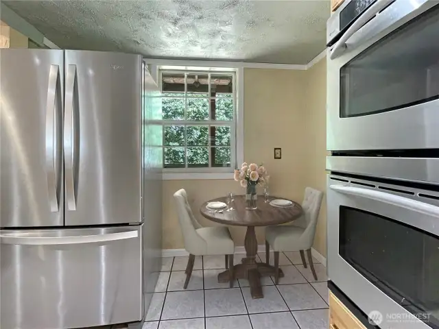 Virtually Staged Kitchen Eating space