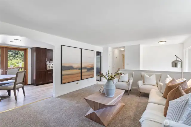 Living Room with fireplace